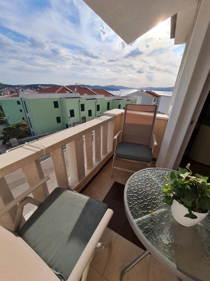 Apartmani Levarda Trogir Zewnętrze zdjęcie