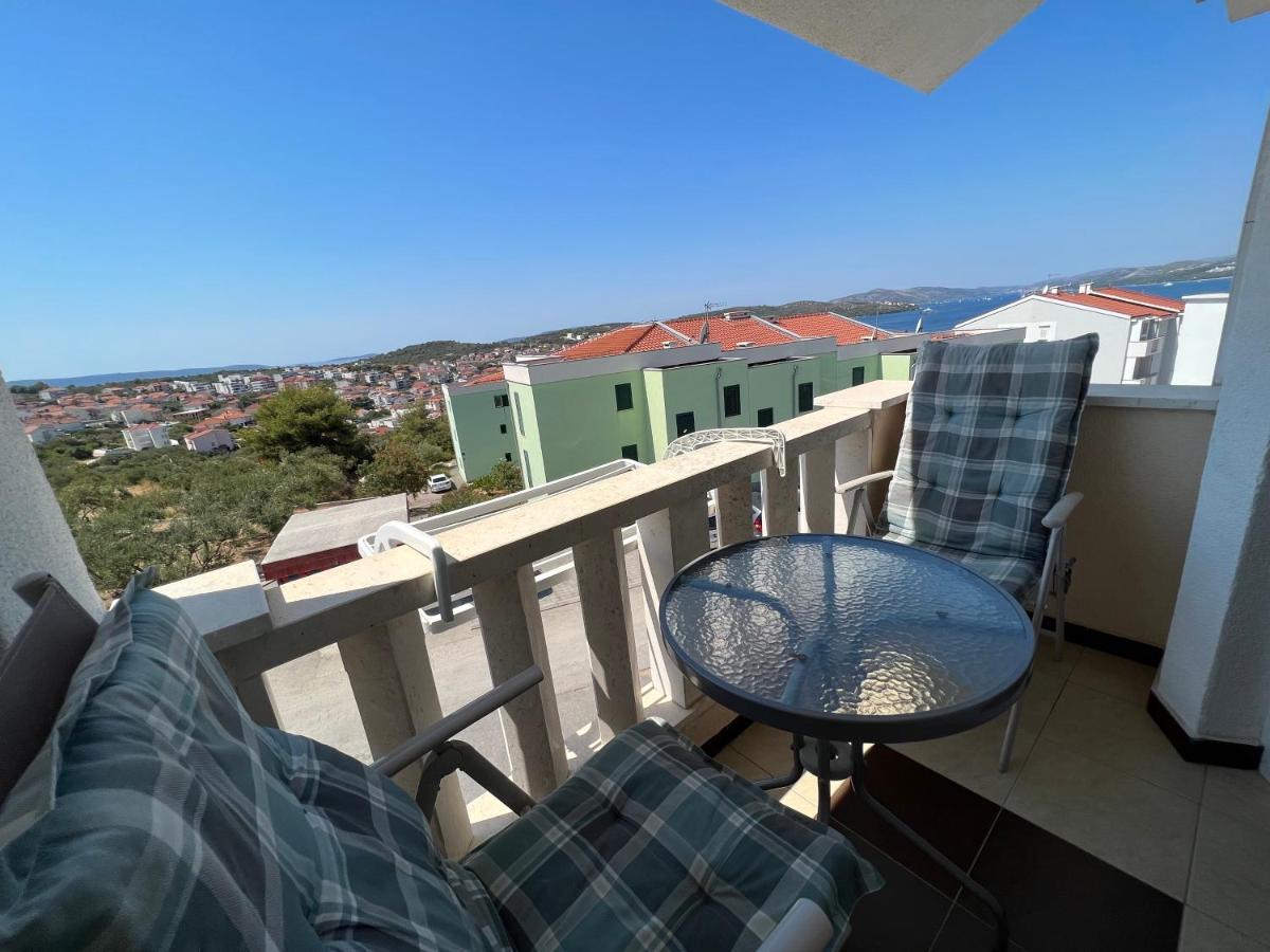 Apartmani Levarda Trogir Zewnętrze zdjęcie