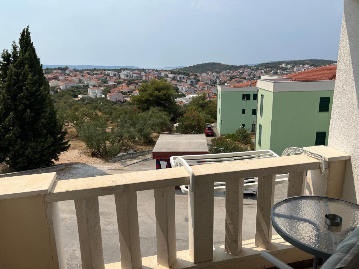 Apartmani Levarda Trogir Zewnętrze zdjęcie